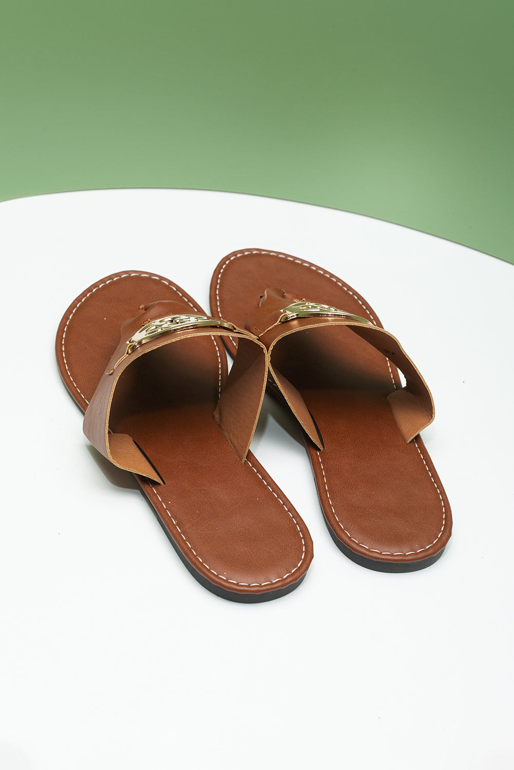 White Vintage Metal Decor Leather Thong Slides Shoes