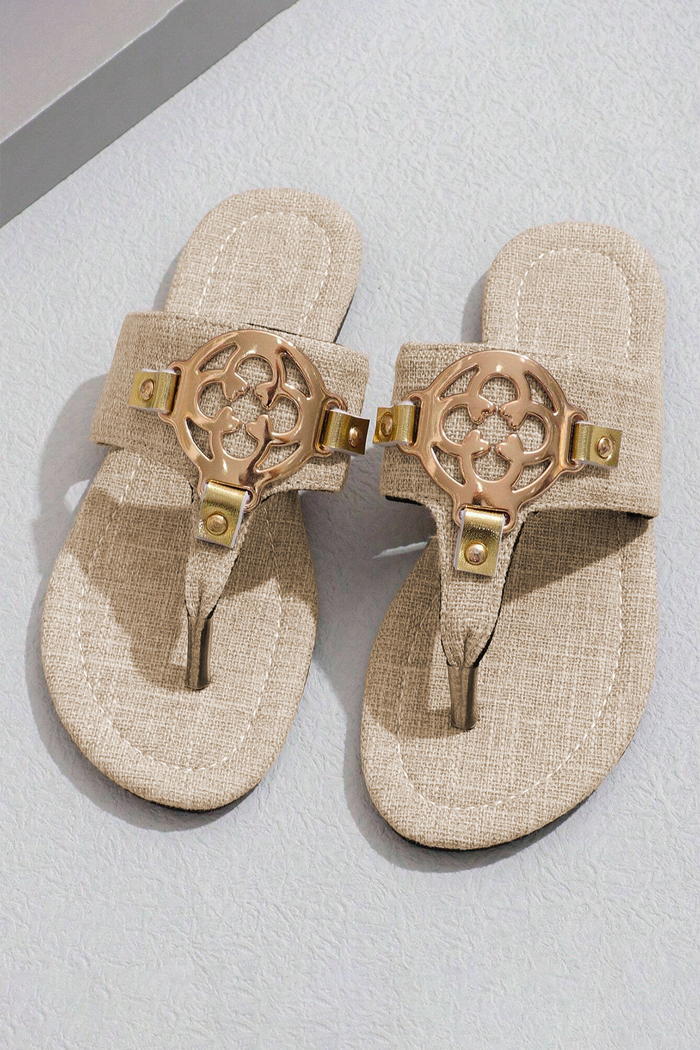 White Vintage Metal Decor Leather Thong Slides Shoes
